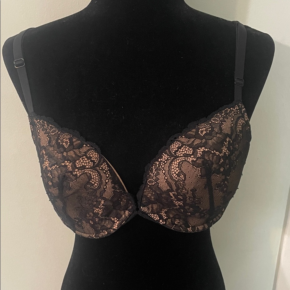 Adore Me Elegant Black Lace push up Bra 36DD